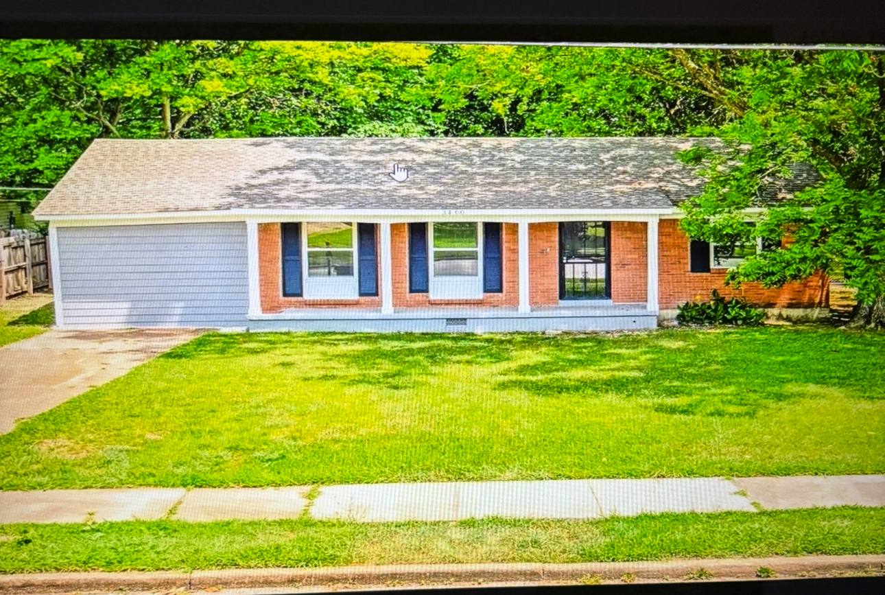 3400 Hallbrook Street